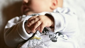 Is Je Baby In Slaap Wiegen Slecht? Zo Leer Je Je Baby Zelf In Slaap Vallen!  – Slaapgoeroe: Wij Helpen Jou Je Slaapproblemen Oplossen!
